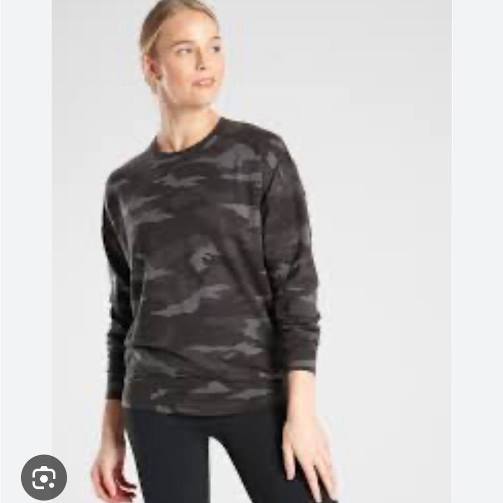 Athleta Studio to Street Printed Sweatshirt Black Camo Small